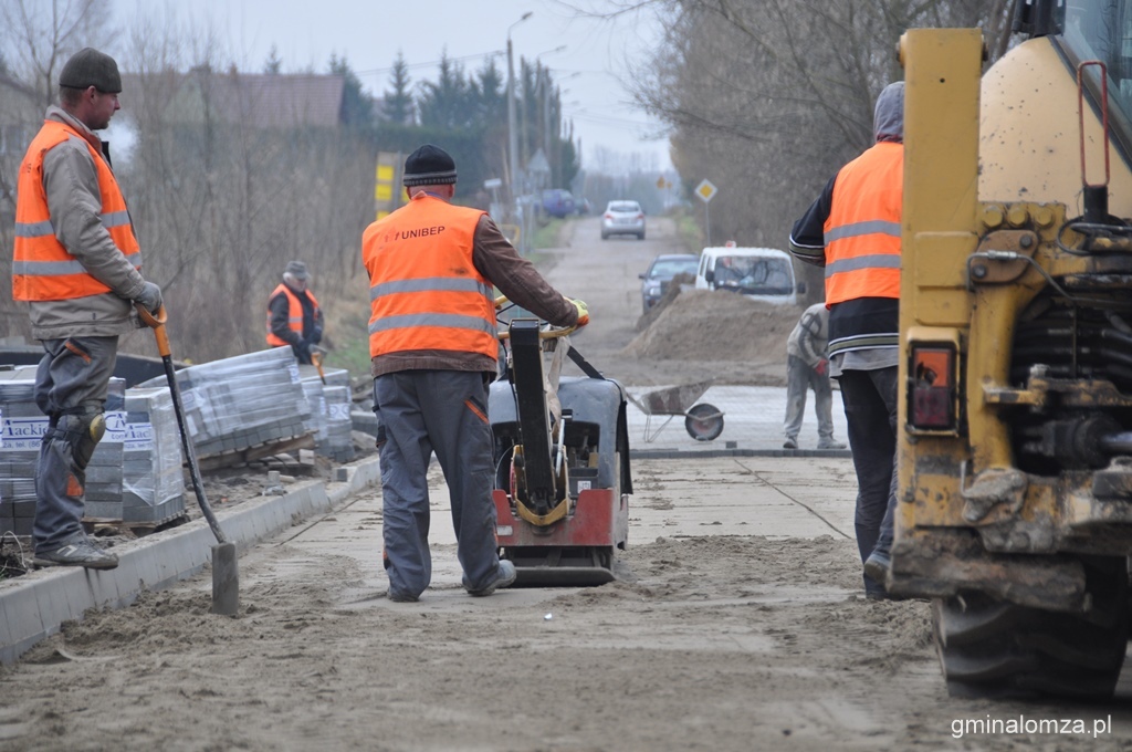 Zdjęcie do wiadomości Remont ul. Armii Krajowej w Starych Kupiskach na finiszu