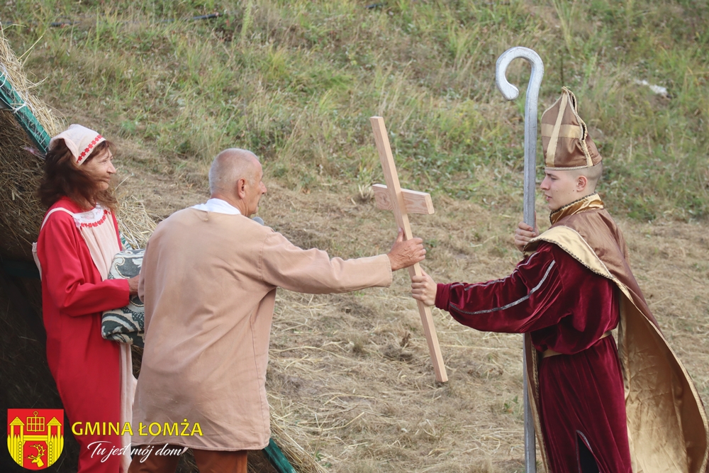 Zdjęcie do wiadomości Święty Brunon powrócił na grodzisko w Starej Łomży