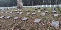 Cmentarze w Chojnach Młodych i Gaci coraz ładniejsze
