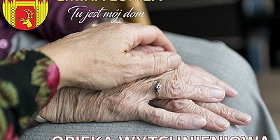Dłonie starszej osoby